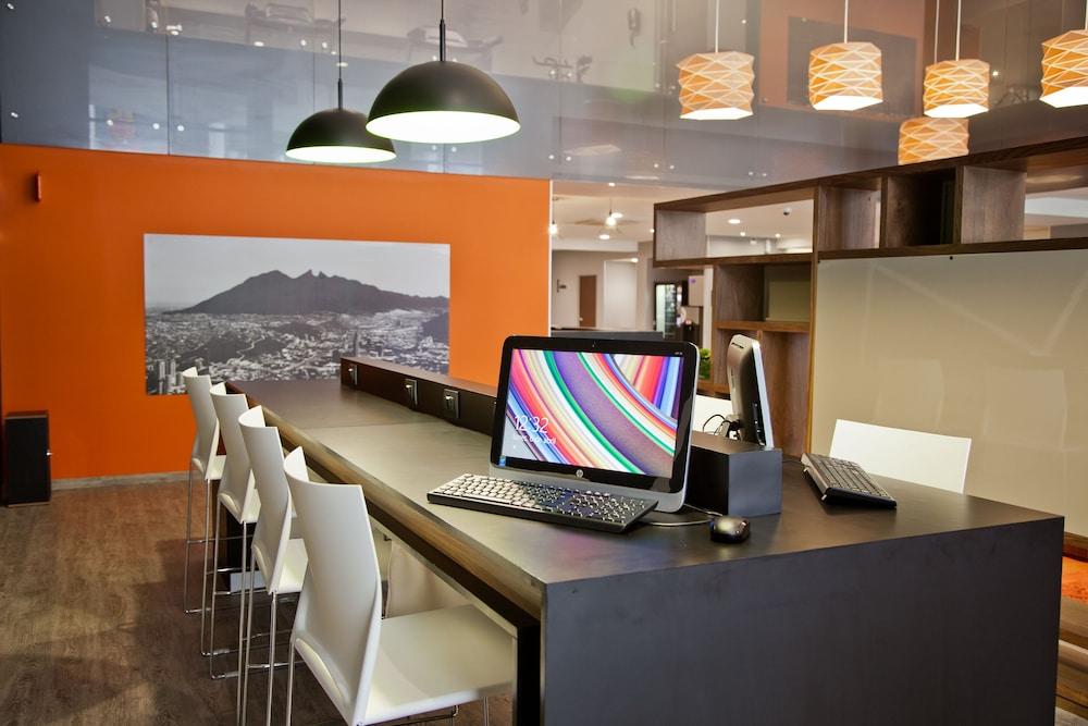 City Express Plus By Marriott Monterrey Nuevo Sur Buitenkant foto