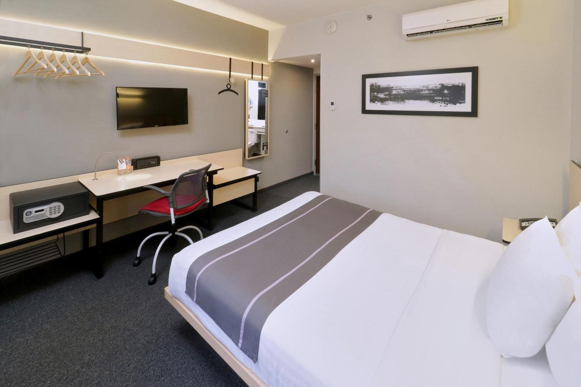 City Express Plus By Marriott Monterrey Nuevo Sur Buitenkant foto
