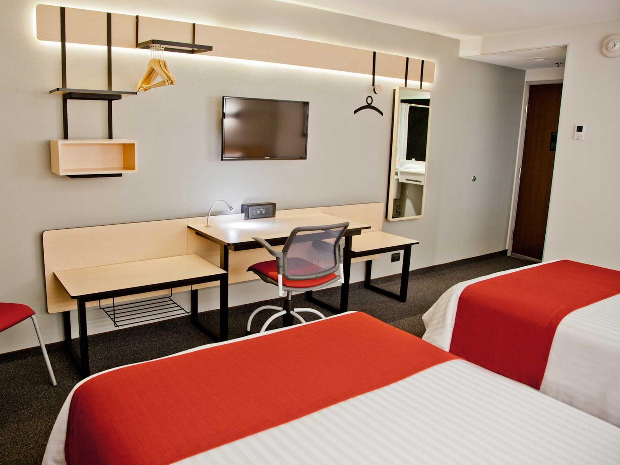 City Express Plus By Marriott Monterrey Nuevo Sur Buitenkant foto